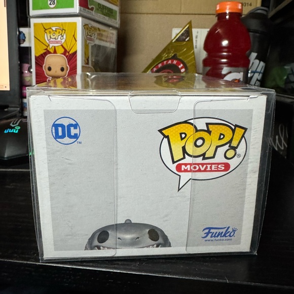 King shark metallic funko pop - Picture 5 of 6